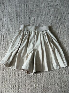 Nike Women's Cream Pleated Skort